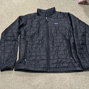 Patagonia 
Men’s 
XL
Black
